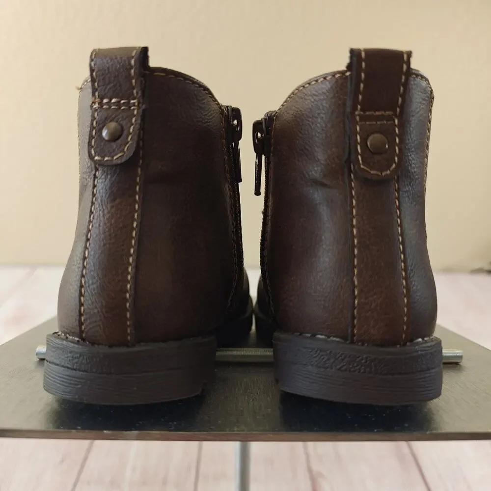 The Children's Place Boys Faux Leather Boots Brown sz 8